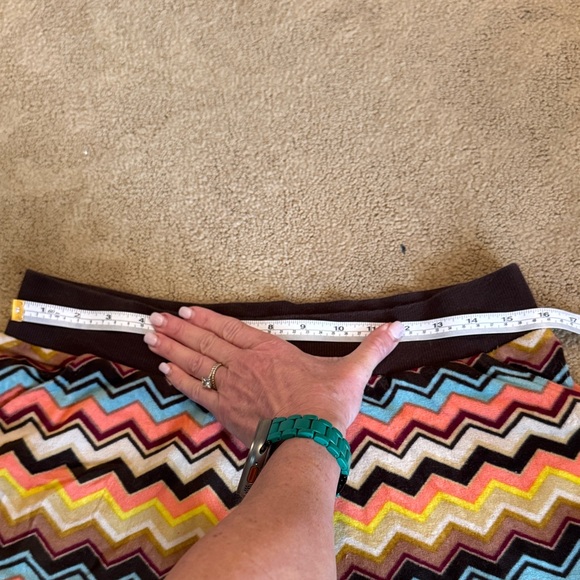 Missoni Multicolor Zigzag Athletic Shorts - Picture 3 of 9